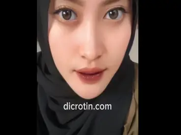 Viral Putri Cewek Jilbab Tiktoker Tobrut Suka Bugil Colmek